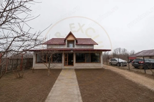 Casa in Com. Căteasca, Sat Siliștea - Comision 0
