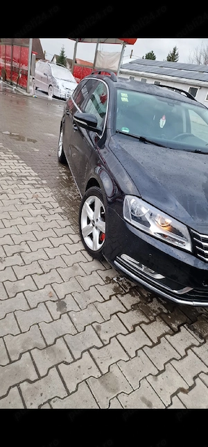 Vând VW passat b7 2011,2.0l 170cp impecabil  - imagine 10