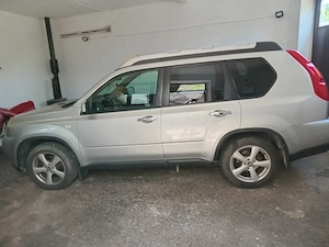 Nissan x- trail 4x4.2.0 tdi automat 2009,piele stare foarte bună și funcționare 