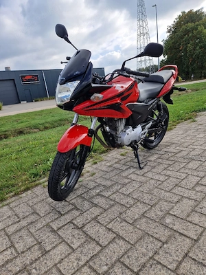 Vând motocicletă Honda 125cc - imagine 4