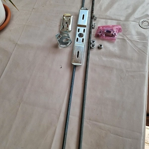 Tija filetata M8, 1M