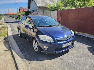 Toyota Auris 2010 avariata - imagine 4