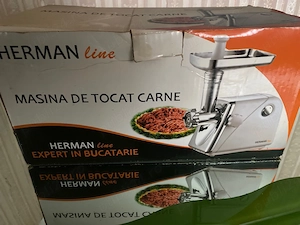 Masina de tocat carne 