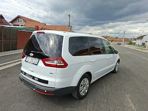 Ford Galaxy 2010