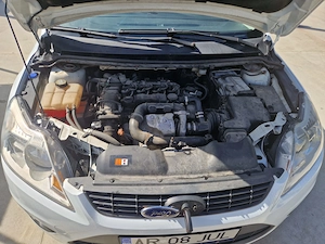 Se vinde masina Ford Focus 1.6  90CP Diesel Euro 5 - imagine 5