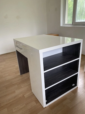 Vând piese mobilier