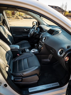 Renault Koleos 2.0 DCI 150Cai 4X4 - imagine 6