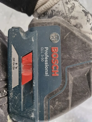 laser bosch 3 linii - imagine 2