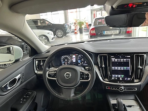 Volvo V60 Cross Country   24.785euro + TVA - imagine 8