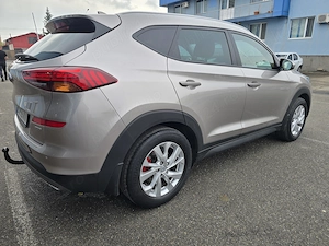 Hyundai Tucson 4x4 1.6 benzina 177cai - imagine 4