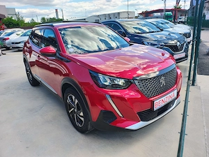 Peugeot 2008 PureTech 100 Allure - imagine 3