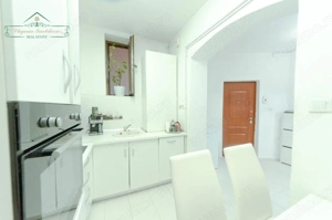 Apartament spatios cu 3 camere +garsoniera separata, zona Ultracentrală, Arad - imagine 6