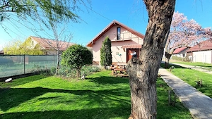 Casa de vanzare COSTRUTIE NOU 2015 cu 3 camere