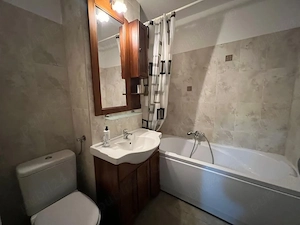 Proprietar inchiriez apartament  3 camere- decomandat - imagine 8