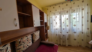 Apartament trei camere de inchiriat pe termen lung zona Republici Nord - imagine 8