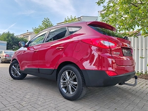 Hyundai IX 35 2.0 CRDI 4x4 NaviPieleLedCmrMasalierInczScaune BanchetaClimatronicJanteAluVara Iarna - imagine 4
