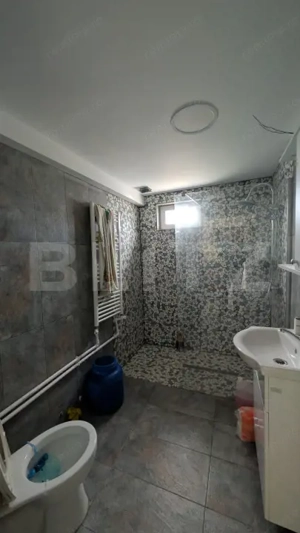 Casa 148 mp, zona Priseaca  - imagine 14