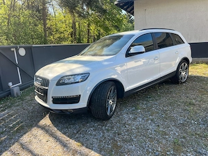 AUDI Q7 Quattro 3.0 TDI S Line 7 Locuri