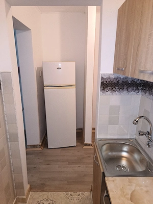 Garsoniera  de vănzare.Proprietar  - imagine 8