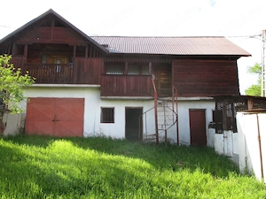 Gospodărie autentică in Berevoești (sat.Ungureni) Câmpulung! - imagine 10
