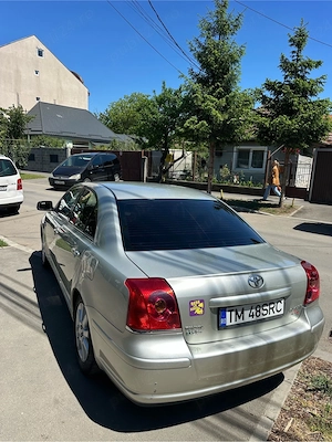 toyota avensis 1000 euro  - imagine 10