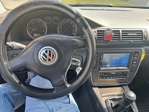 Masina de vânzare,vw passat b 5,5 2005,100 KW,140 cp,combi,merita văzut... - imagine 4