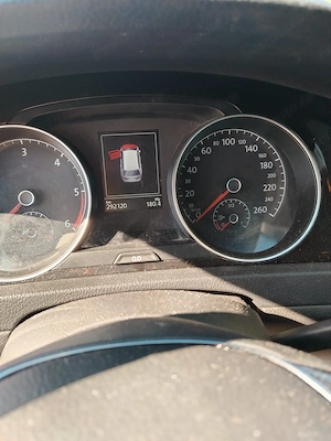 Vând Volkswagen Golf Variant 2015 - imagine 6