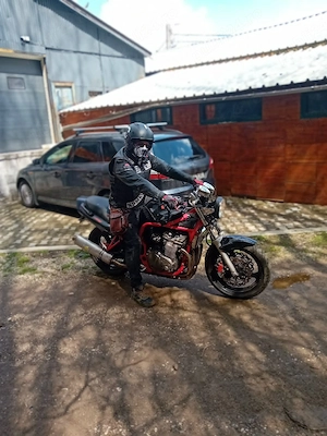 Suzuki Bandit GSF 600 - imagine 4