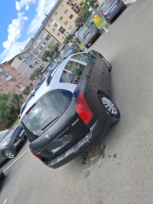 Peugeot 308 1.6 hdi anul 2014  - imagine 4