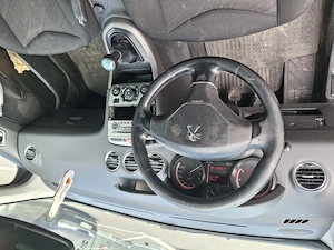 Peugeot 308 1.6 hdi anul 2014  - imagine 3