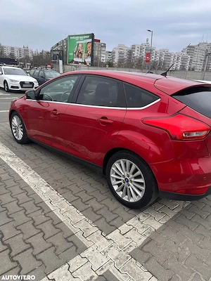 Vand Ford Focus 2015,Benzina 1.5l, 150CP, 93K KM, Cutie Manuala, Senz de parc F+B, Cauciucuri i+v - imagine 3