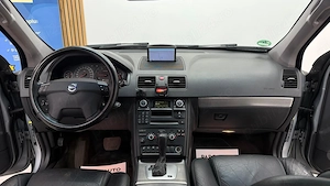 ** Volvo XC90 ** - imagine 18