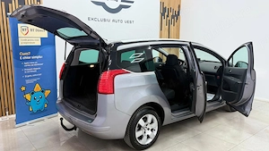 ** Peugeot 5008 ** - imagine 9