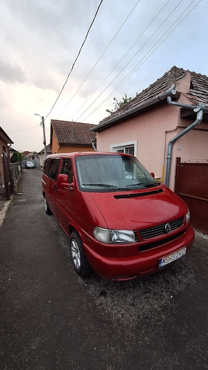 Volkswagen  Caravelle T4 2.5   8+1 locuri - imagine 4