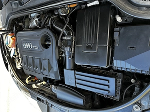 Vând Audi a3 motor 2.0tdi adus recent  - imagine 2