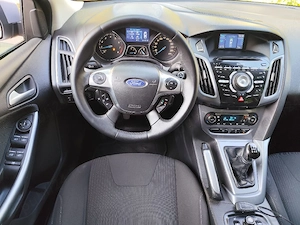Ford Focus Titanium, 1.6 benzină clasic MPI, clima, Park assist - imagine 6