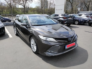 Toyota Camry 2.5 HSD Hybrid   218 CP   2019