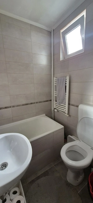 Apartament 2 camere, Velenta,  Disponibil imediat, Etaj 3 , Zona linistita,  Aproape de centru - imagine 5