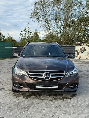 2014 Mercedes-Benz E300 BlueTec Hybrid Motor 2.2 231 CP - imagine 2