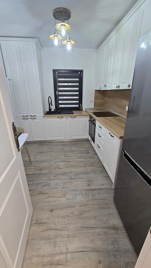 Apartament 2 camere Parter langa Biserica de Carton - imagine 2