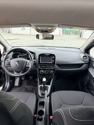 2017 Renault Clio Grandtour 0.9 TCe 90CP Manuală Climatronic Limited - imagine 9