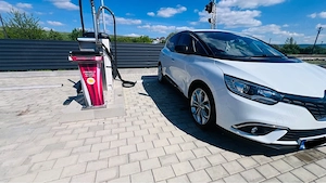 Renault Scenic 4 ,  an  2017,   1.5 DCI , 110CP - imagine 3