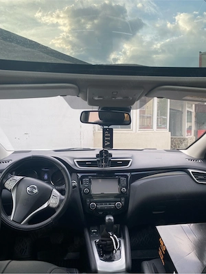 Vand Nissan Qashqai j11 Tekna - imagine 4