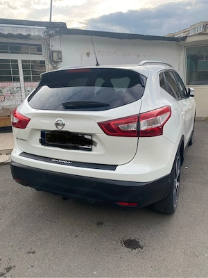 Vand Nissan Qashqai j11 Tekna - imagine 2