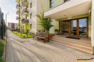 FILM!Apartament 3 camere,2 bai, decomandat,accesorizat,parcare privata,Tractorul- Brasov. - imagine 9