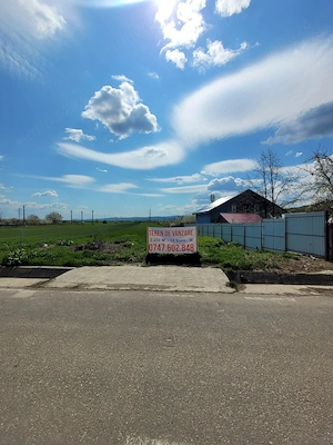 Vând teren intravilan în satul Osoi, Comuna Comarna , Iași  - imagine 2