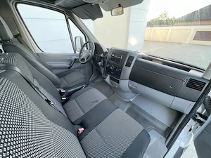 Mercedes Sprinter basculabil pe 3 părți km reali 79000 stare foarte bună  - imagine 10