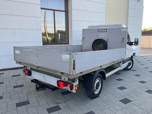 Mercedes Sprinter basculabil pe 3 părți km reali 79000 stare foarte bună  - imagine 5