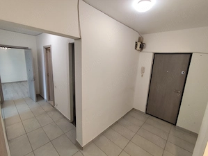 Vand apartament 2 camere 58mp utili decomandat Campia Libertatii - imagine 5