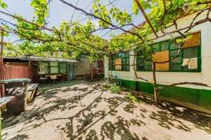 Casa de vanzare in localitatea Dorobanti